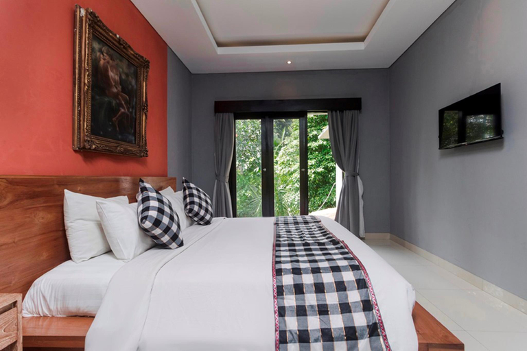 Bedroom 9