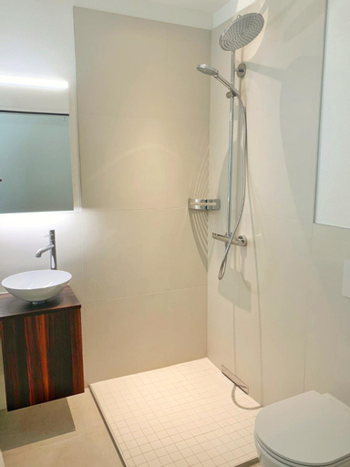 Bathroom 5