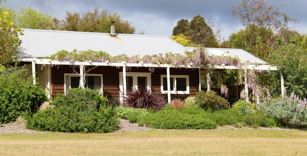 Exterior & Views 1, Big Brook Retreat, Manjimup