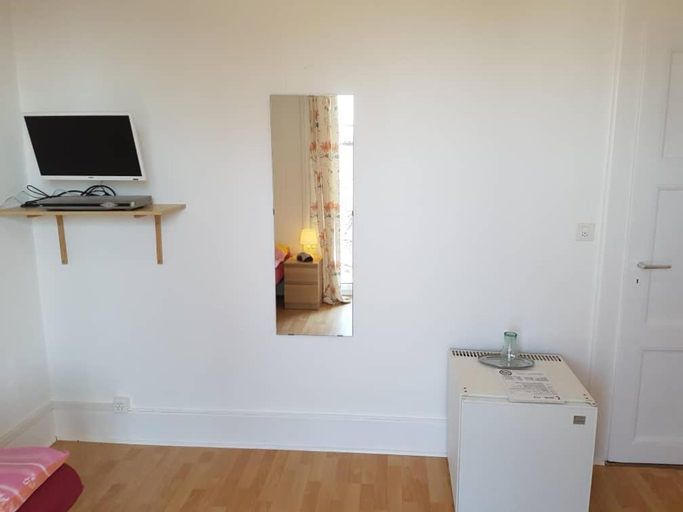 Dining Room 4