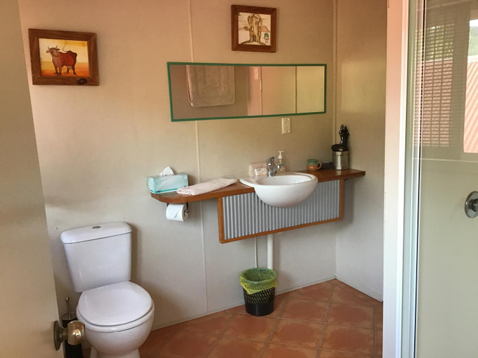 Bathroom 3, Rossmount Rural Retreat, Cooloola (excl. Gympie)