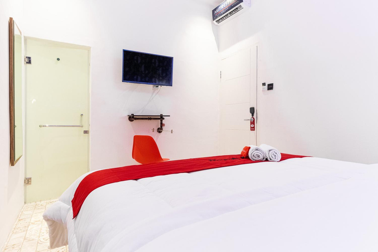 Bedroom 8