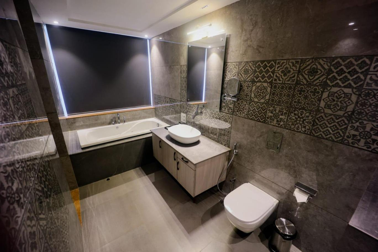 Bathroom 5, Evara Spa & Resort , Nainital
