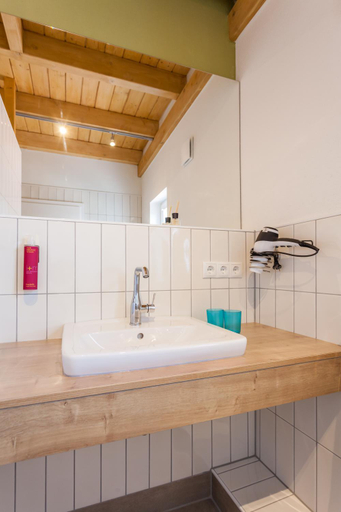 Bathroom 2, alte Molkerei, Cloppenburg