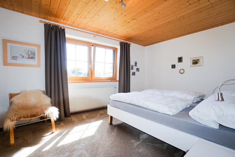 Others 4, Hubertus Lodge, Waldshut