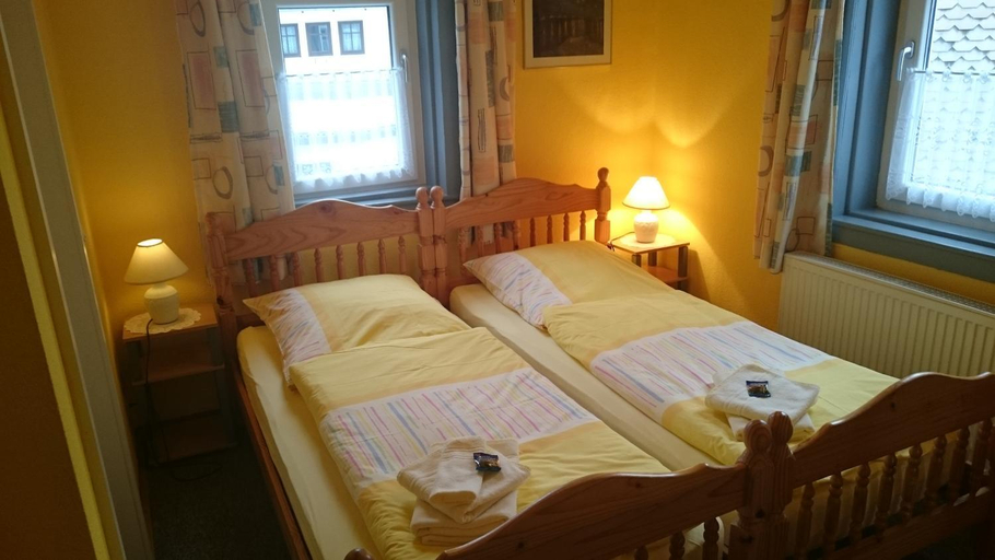 Bedroom 2, Gaststatte und Pension Felsenthal, Gotha