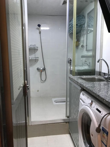 Bathroom 11