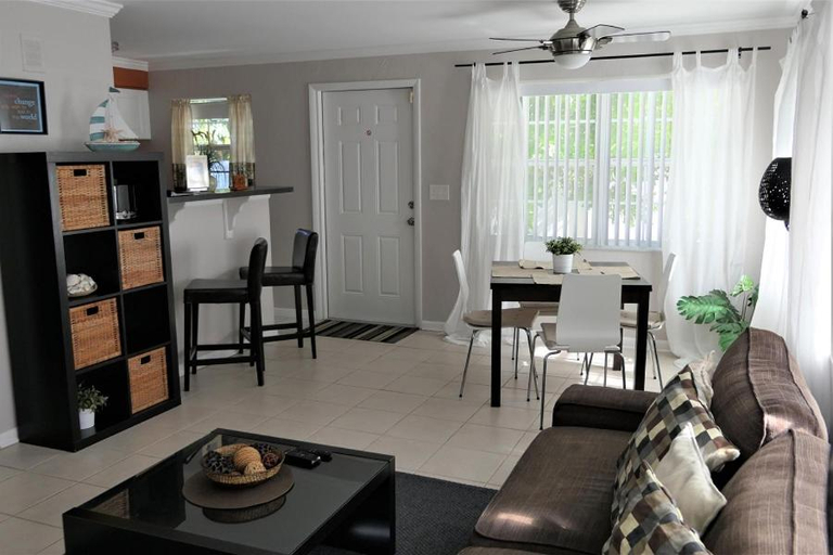 Others 3, Beach Resort in Cape Coral, Lee
