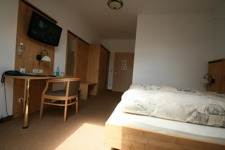 Bedroom 13
