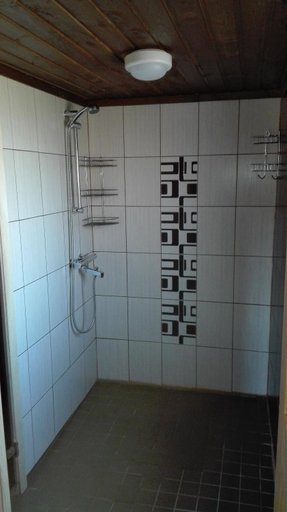 Bathroom 6