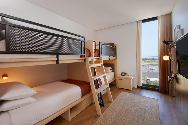 Bedroom 16