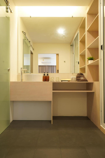 Others 5, Alto Hotel M, Mae Sot