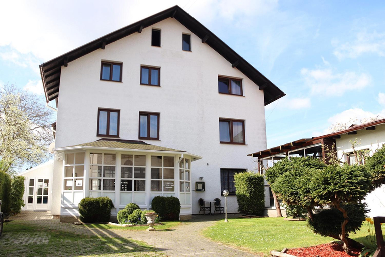 Others 5, B&B Hotel Volcik, Cheb