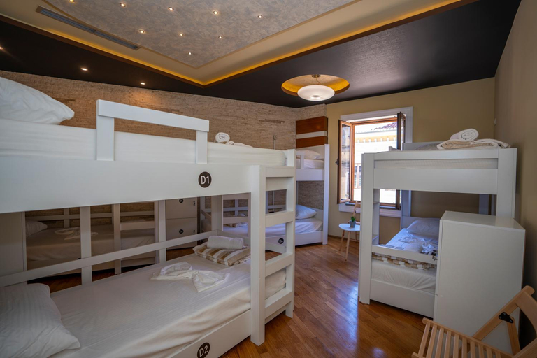 Others 3, Terrace Hostel & Lounge Bar, Shkodrës