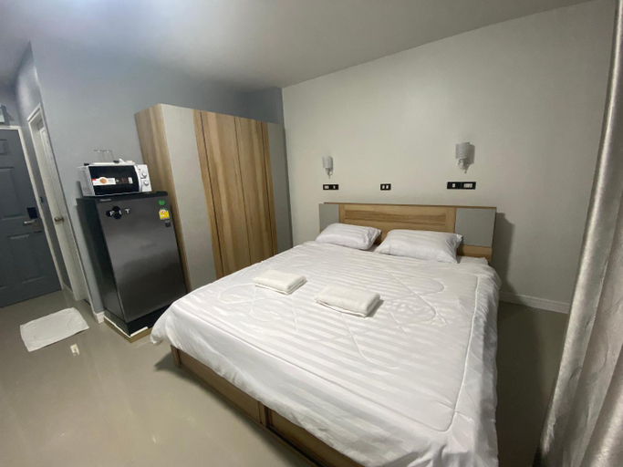 Bedroom 12