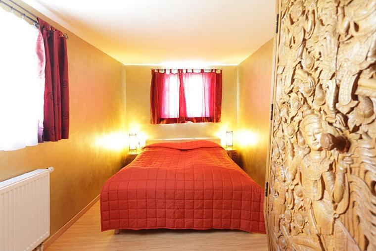 Bedroom 4, Zum Riesen, Germersheim