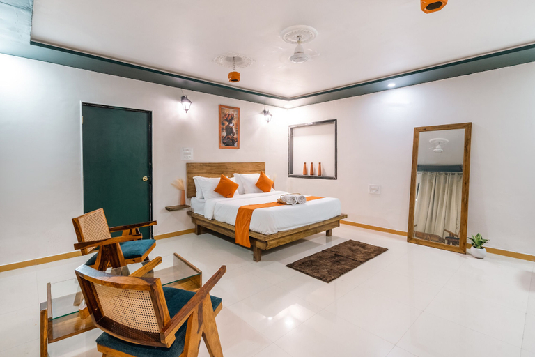 Bedroom 2, Moustache Daman, Daman