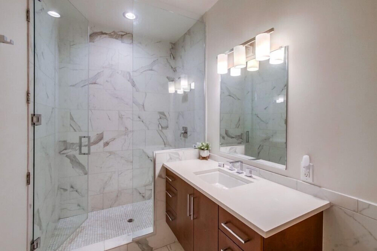 Bathroom 4, Ocean Park 10, San Diego
