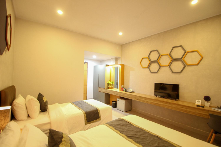Bedroom 9