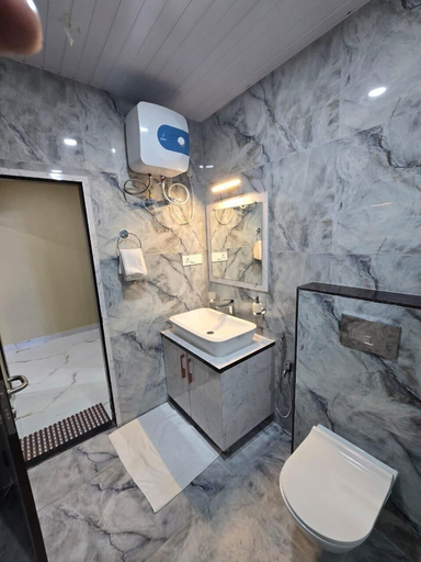 Bathroom, SC Hotel, Papum Pare