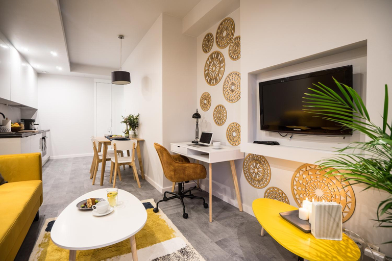 Others 4, oompH Warsaw Central Luxurious Apartments with Balcony, Warsaw