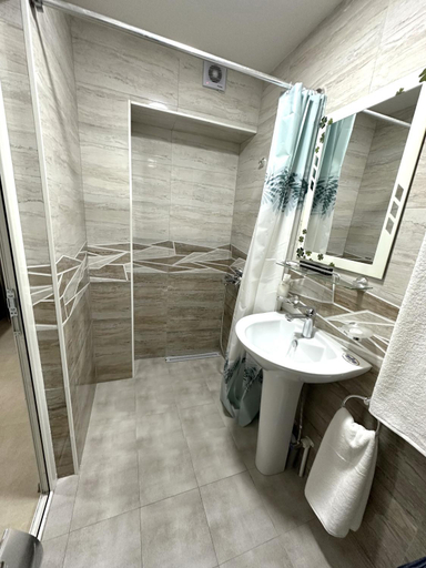 Bathroom 3, Apartments on Buzand street, Yerevan