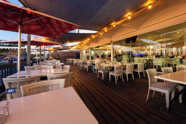 Food & Drinks 5, Club Mykonos by First Private Stays, West Coast