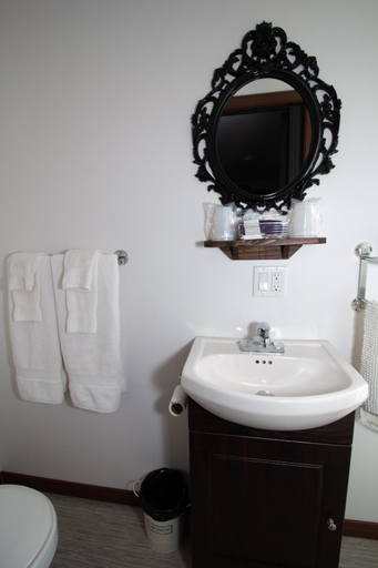 Bathroom 4, Motel Au Bord de l'eau, Rimouski-Neigette