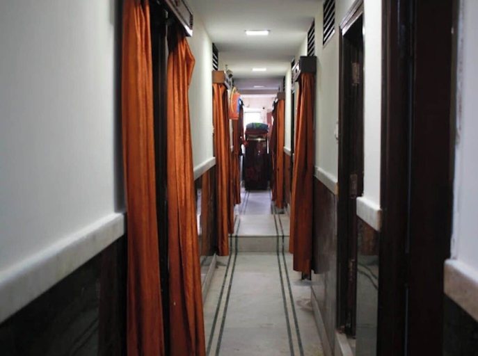 Others 5, Hotel Afraa, Kolkata