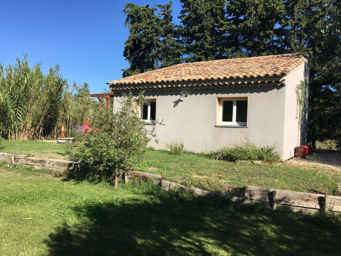 Others 2, Les cabanes de Vallis Clausa, Vaucluse