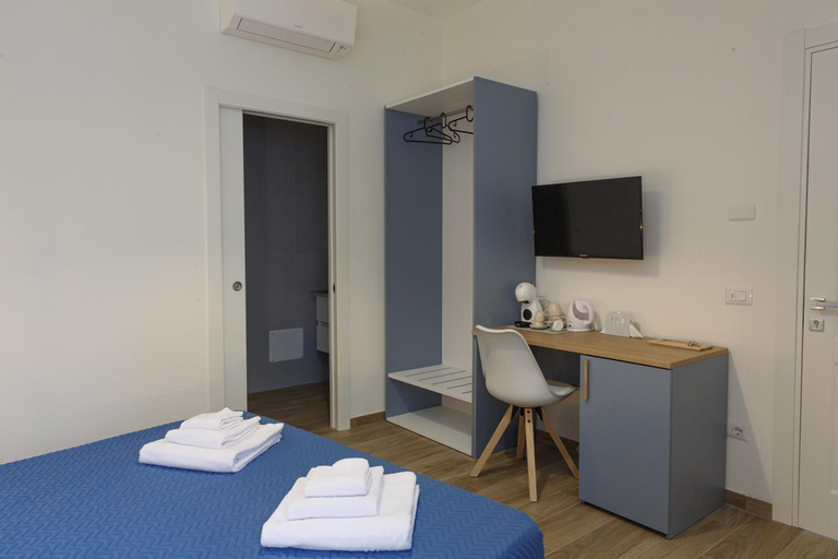 Others 5, Fresia B&B, Viterbo