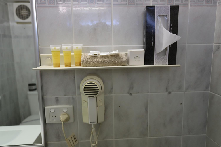 Bathroom 6