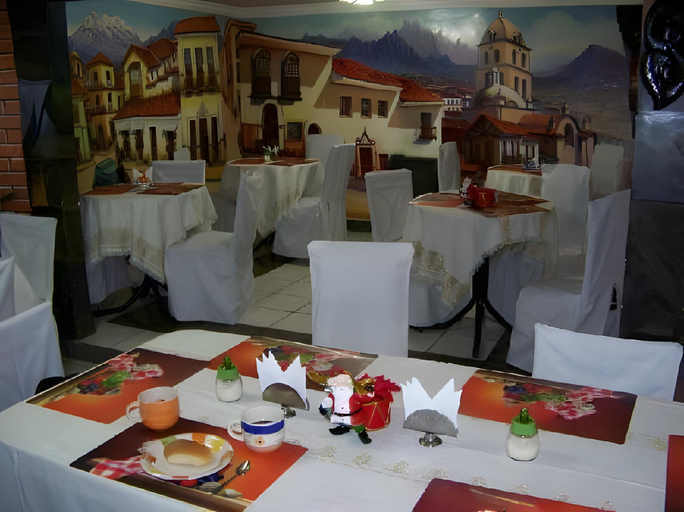 Food & Drinks 2, Isabela Hotel Suite, Pedro Domingo Murillo