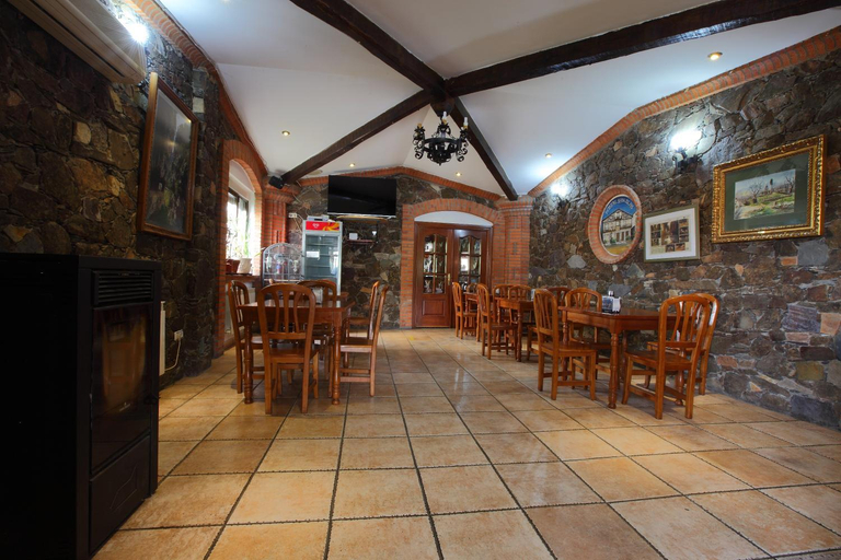 Others 5, Hostal San Blas, Salamanca
