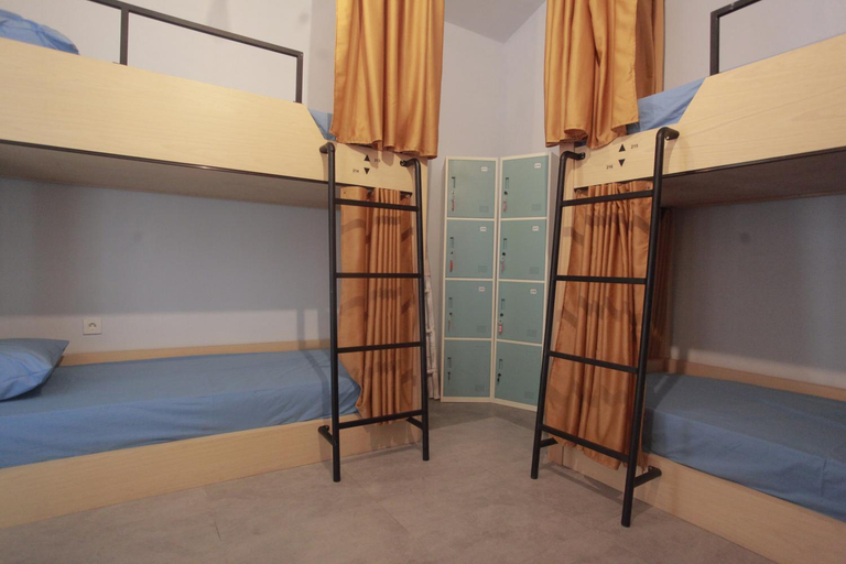 Bedroom 10