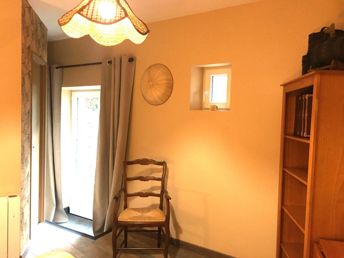 Others 4, Les Chambres du Prieure, Lot