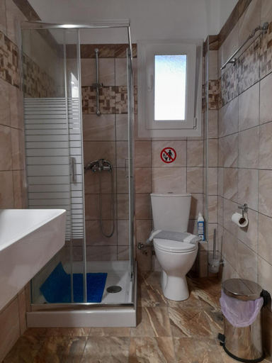 Bathroom 3, Angelos aparts, Ionian Islands