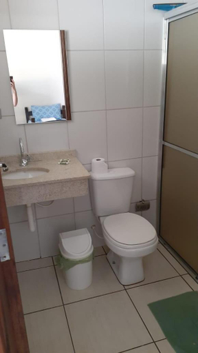 Bathroom, POUSADA RECANTO DO TRABALHADOR, Rancharia