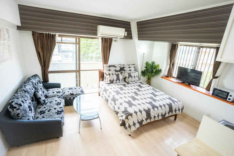 Bedroom 2, Smile Heights, Naha