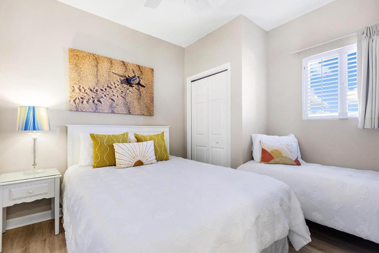 Bedroom 3, Sterling Reef 904, Bay