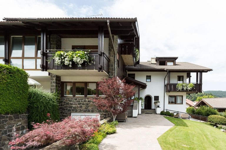Others 2, Residence MAYR, Bolzano