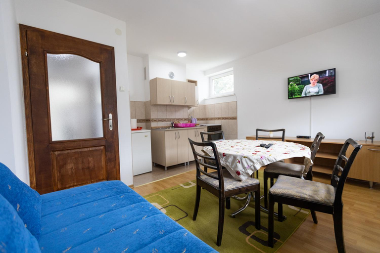 Others 5, Apartman Zelengora, Foča