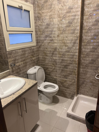 Bathroom 2, MARINA SKY, Al-Ghurdaqah
