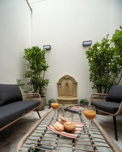 Others 5, Apartamentos Rosa Velazquez, Badajoz