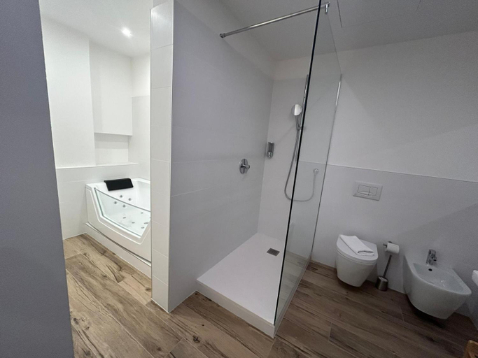 Others 3, Apartment Teatro, Bolzano