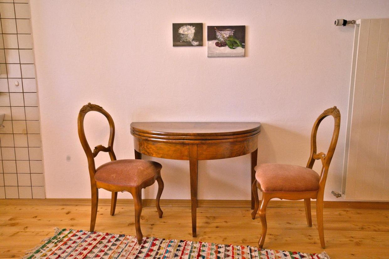 Others 3, Chasa Sassalba, Inn