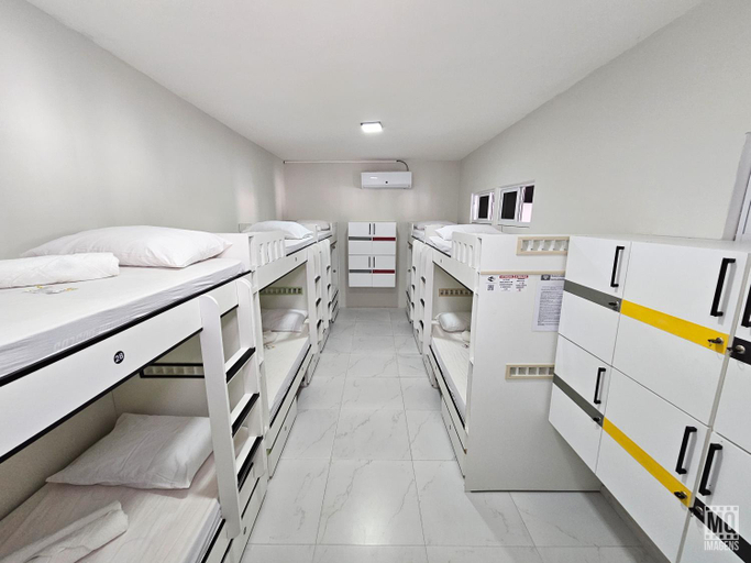 Bedroom 10