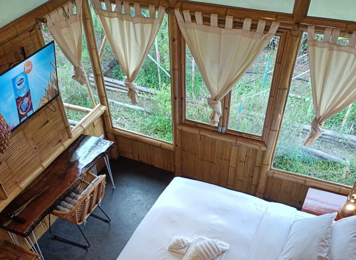 Bedroom 16