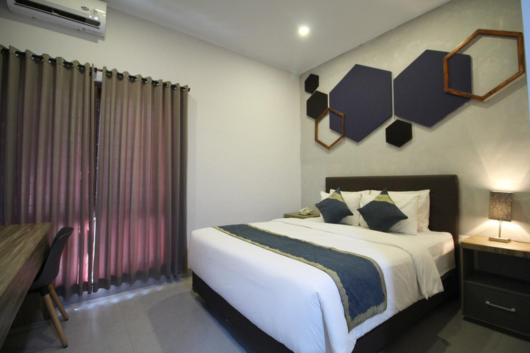Bedroom 13