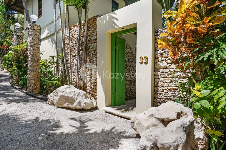 Havara Villa by Kozystay, Badung